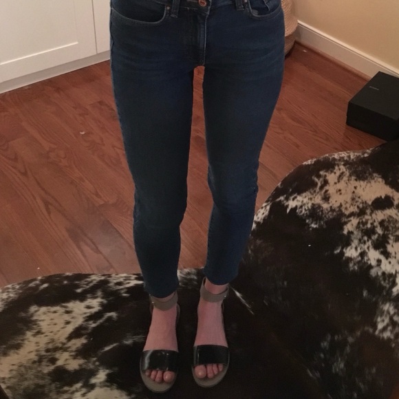 Vince grey and black sandals (7.5-8) - Picture 6 of 8